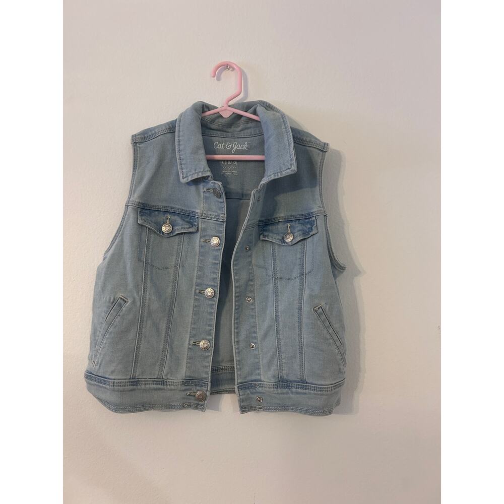 Cat & Jack Girls Denim Vest Size L 10/12 Button Front Jean Jacket